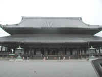 kyoto-h honganji temple-061403-02.jpg (346795 bytes)