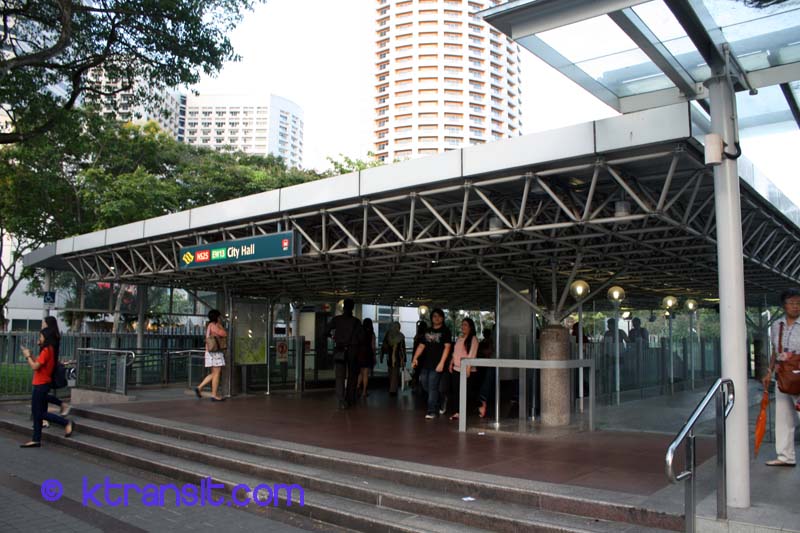 Singapore MRT City Hall