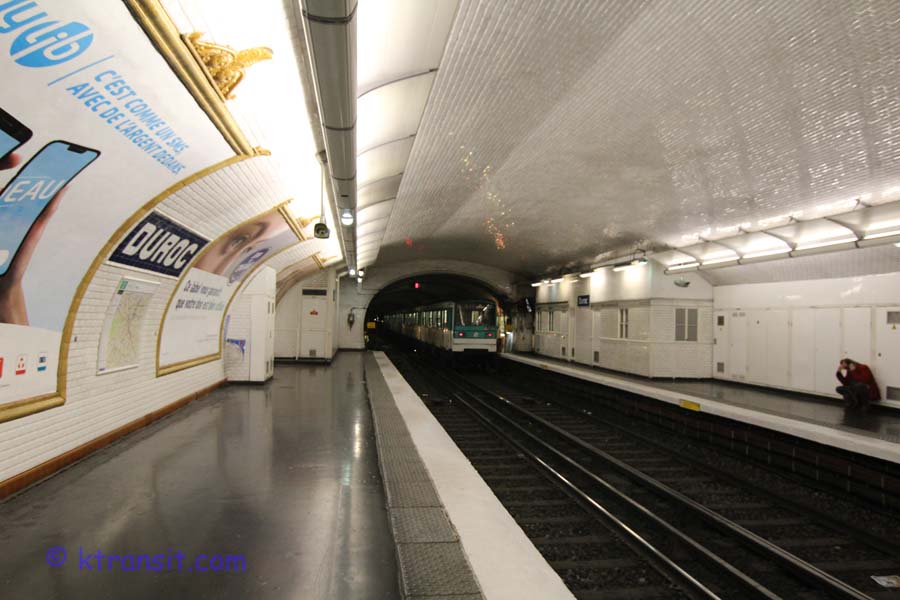 Paris Metro Duroc